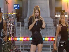 Fergie Glamorous (Good Morning America, Live 2007) (HD-Rip)